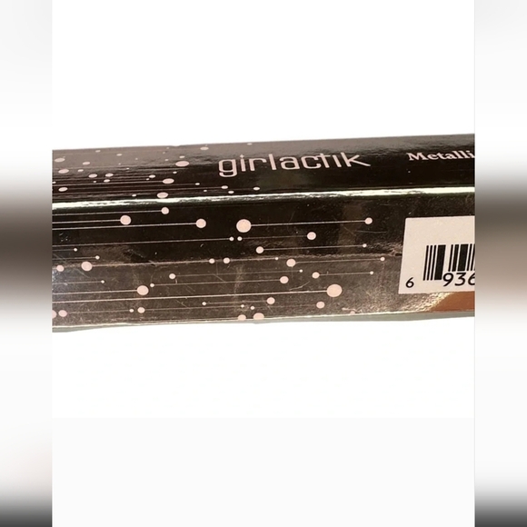 Girlactik Metallic Eye Sparkle Shadow Color-Glam New in Box - Picture 3 of 11